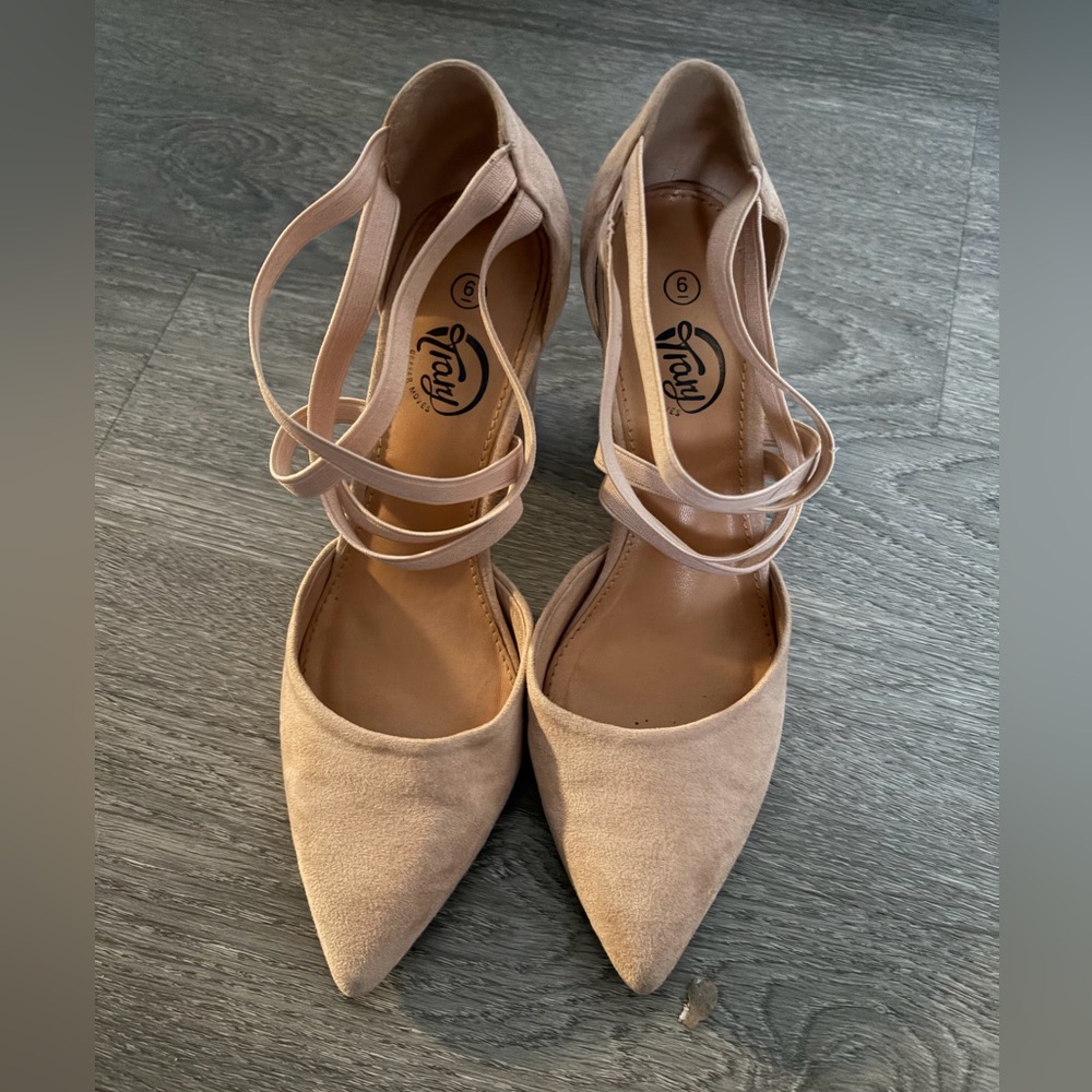 Women's Tan Strappy Heels